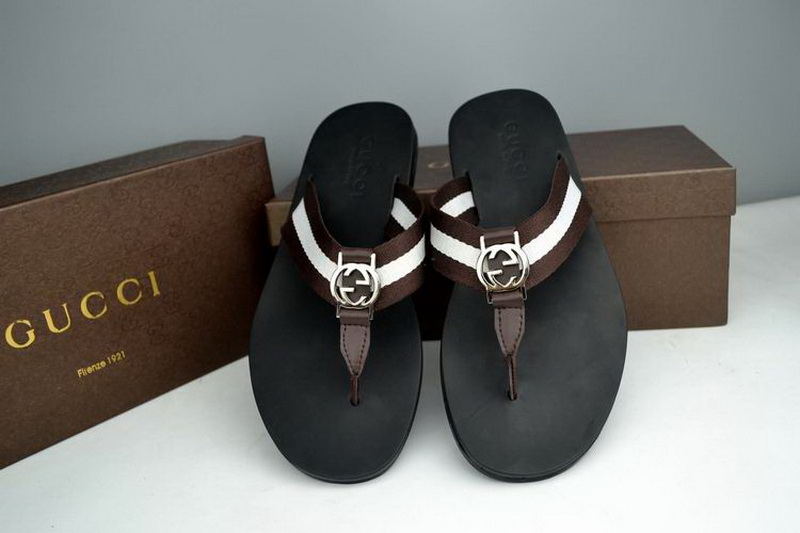 Gucci Slippers Woman--201